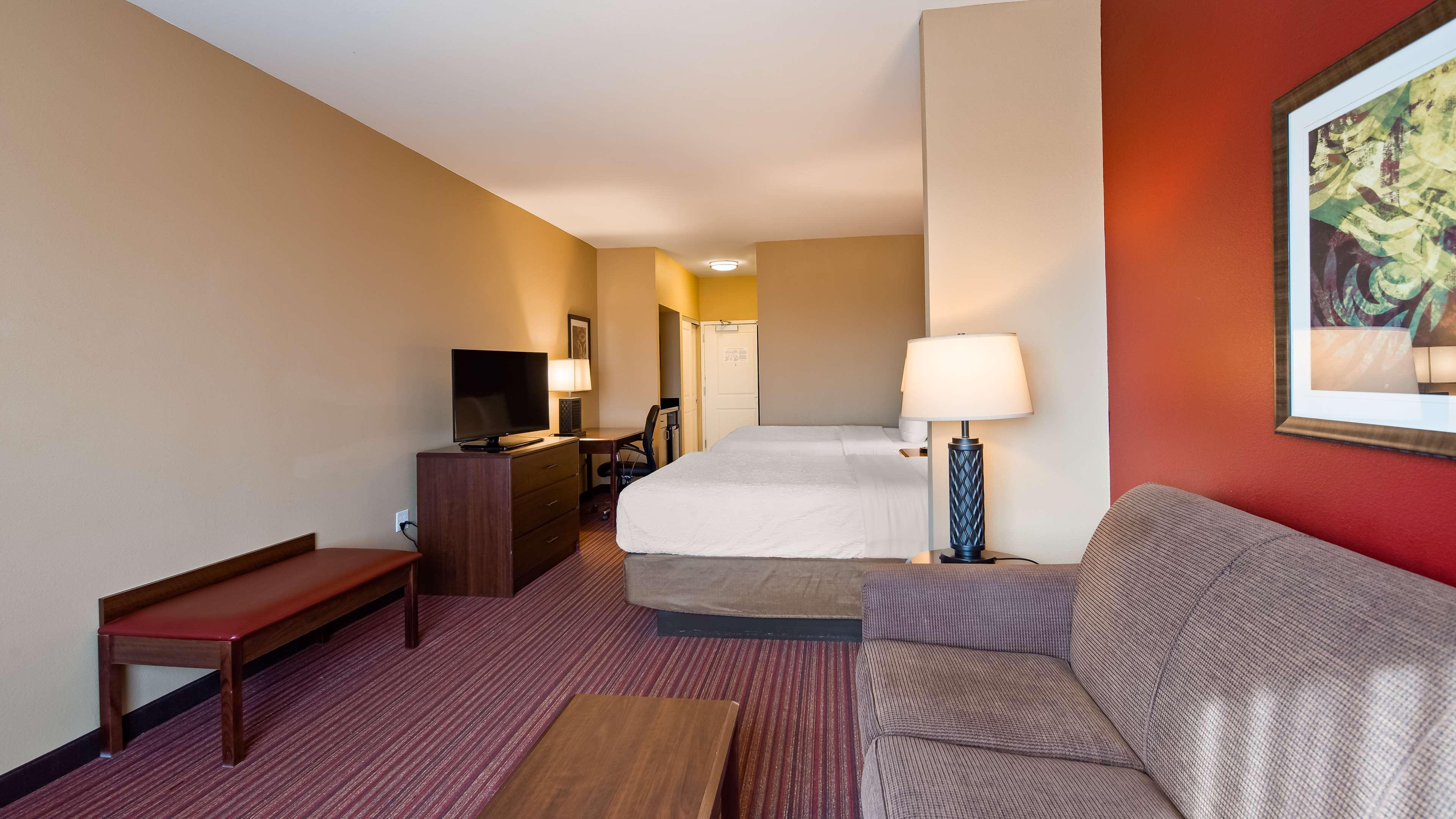Best Western Plus Hudson Hotel & Suites Exterior photo