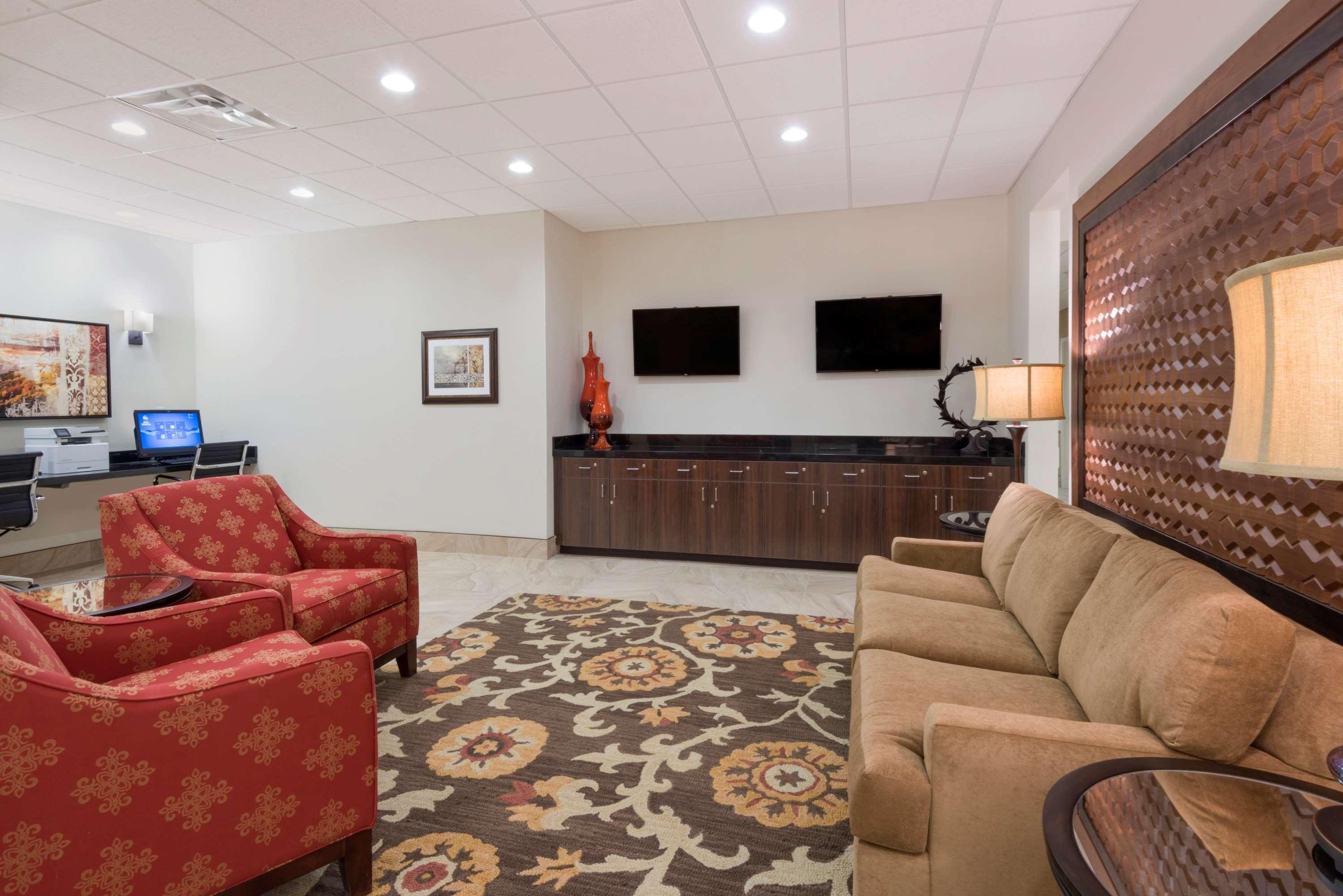 Best Western Plus Hudson Hotel & Suites Exterior photo