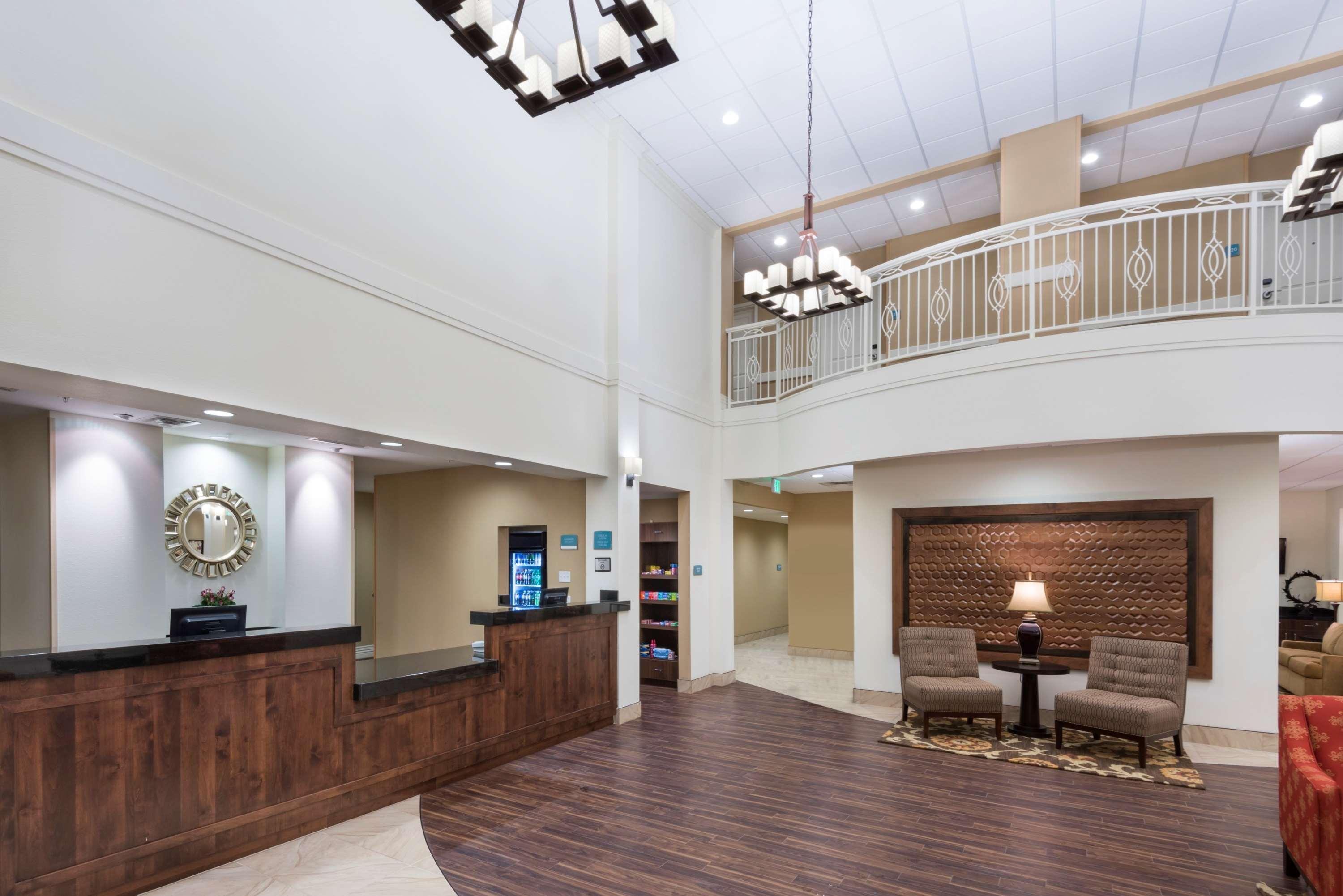 Best Western Plus Hudson Hotel & Suites Exterior photo