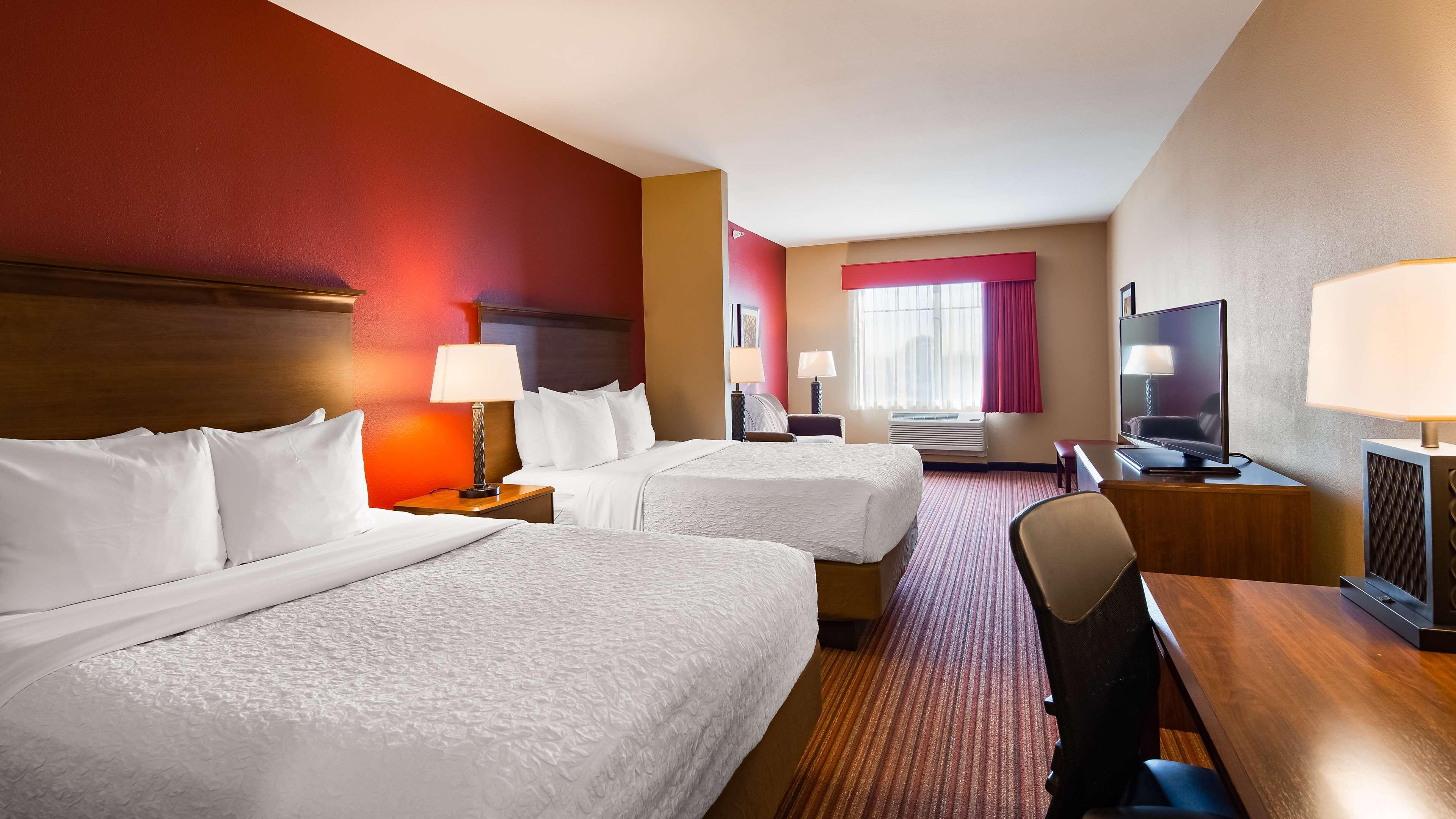 Best Western Plus Hudson Hotel & Suites Exterior photo