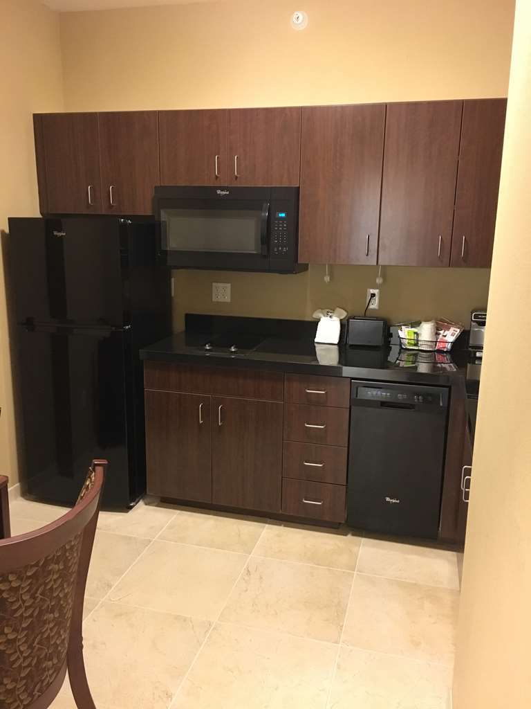 Best Western Plus Hudson Hotel & Suites Room photo