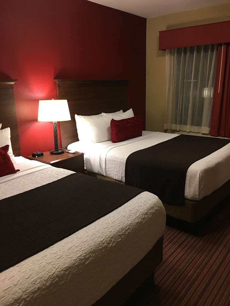 Best Western Plus Hudson Hotel & Suites Room photo
